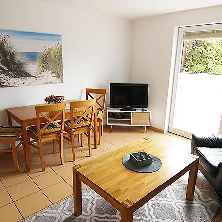 Haus Rena Am Suedstrand Apartment Borkum
