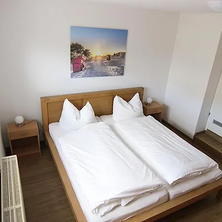 Haus Rena Am Suedstrand Apartament
